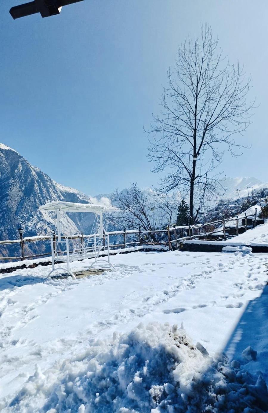 Faraway Cottages, Auli Joshīmath Kültér fotó