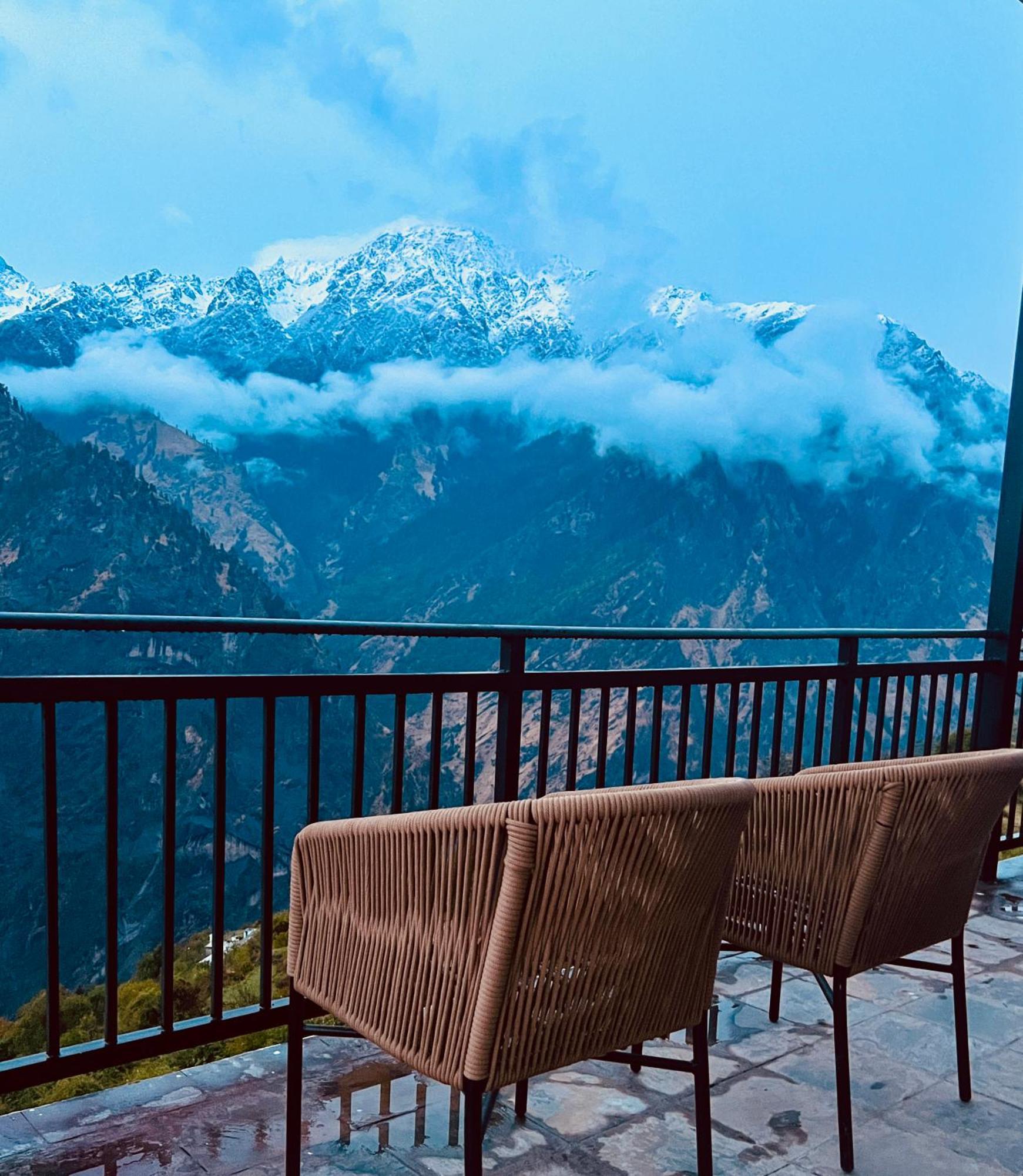 Faraway Cottages, Auli Joshīmath Kültér fotó