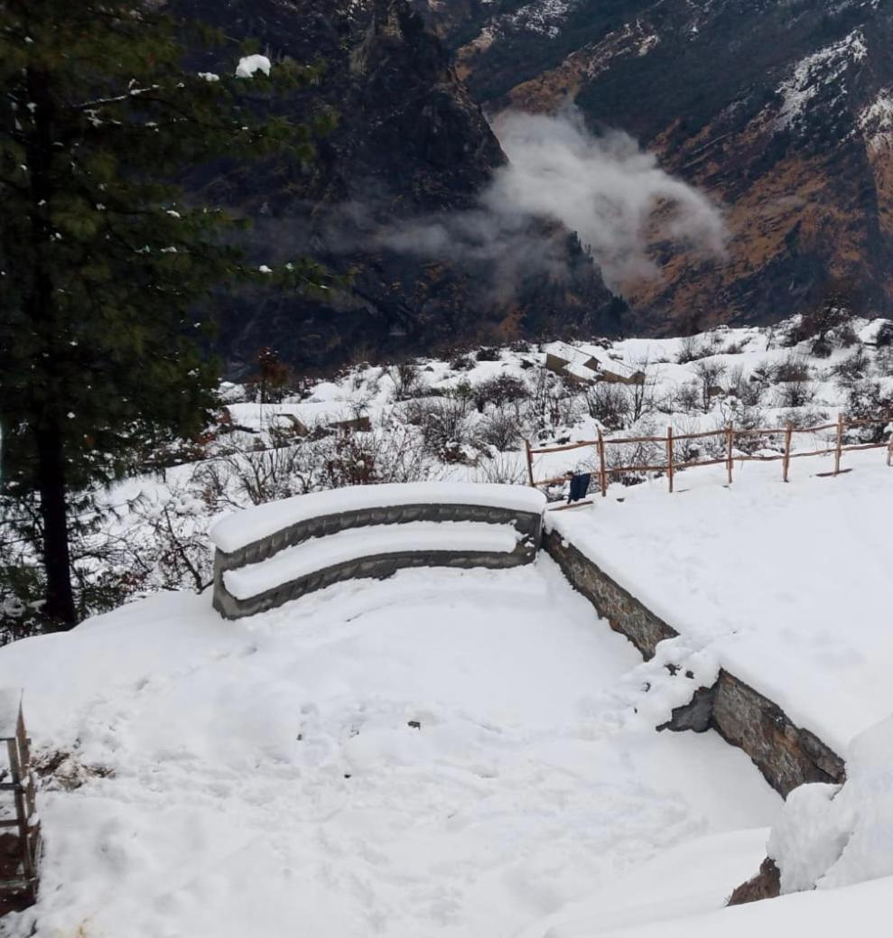 Faraway Cottages, Auli Joshīmath Kültér fotó