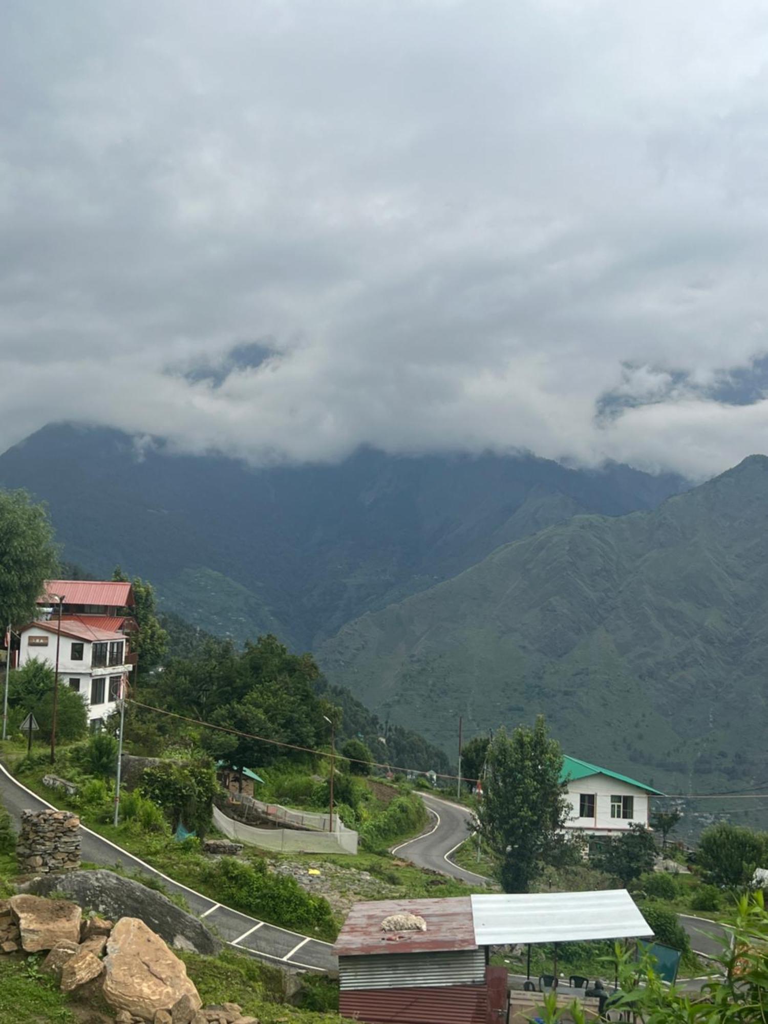 Faraway Cottages, Auli Joshīmath Kültér fotó