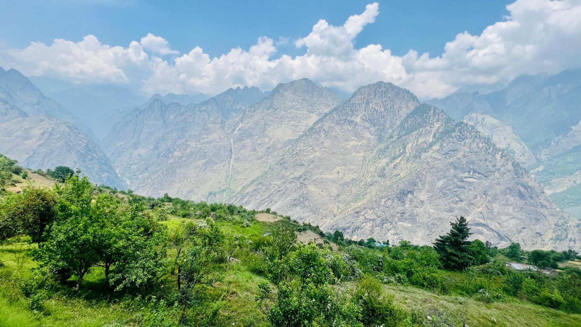 Faraway Cottages, Auli Joshīmath Kültér fotó